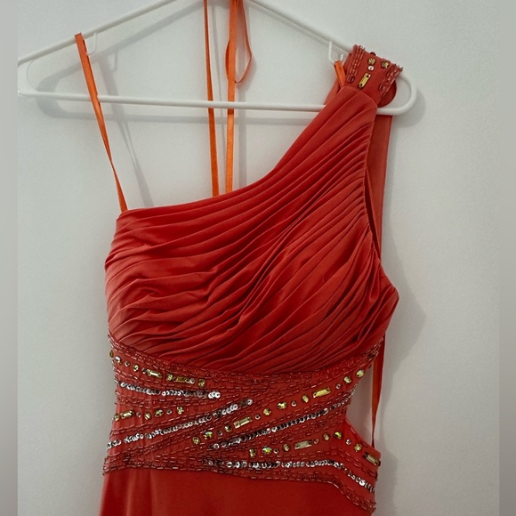 Salmón Color Backless Prom Dress - Picture 2 of 5